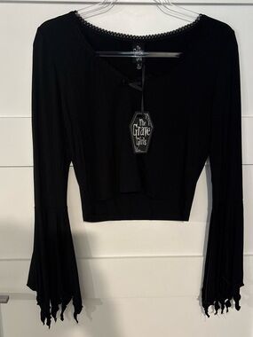 Dollskill The Grave Girls Goth Black Bell-Sleeve Crop Top